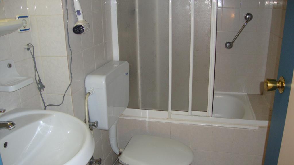 Hotel Baylan Yenisehir Esmirna Habitación foto